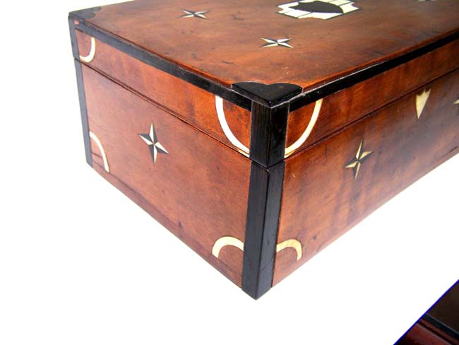 A Stunning 19th century Sailor-Made Inlaid Ivory and Ebony Maple Box with Federal Shield and Stars circa 1850. — image 3